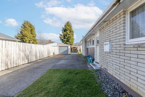 Photo of property in 17 Te Iwiheke Place, Turangi, 3334
