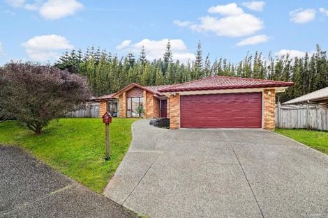 Photo of property in 8 Fernbank Lane, Greenhithe, Auckland, 0632