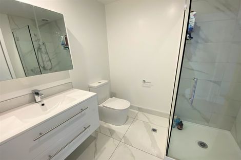 Photo of property in 2/277 Armagh Street, Christchurch Central, Christchurch, 8011