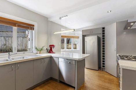 Photo of property in 1/47 Lyons Avenue, Murrays Bay, Auckland, 0630