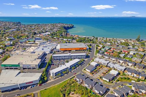 Photo of property in 6/17 Link Crescent, Stanmore Bay, Whangaparaoa, 0932