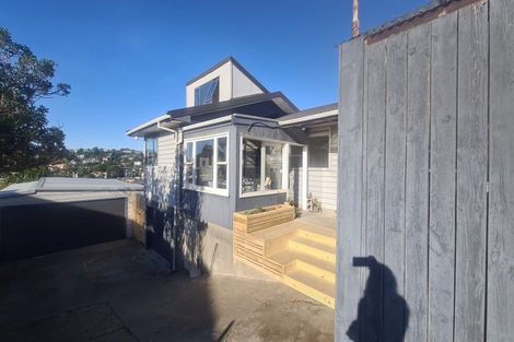 Photo of property in 27 Terrace Road, Titahi Bay, Porirua, 5022