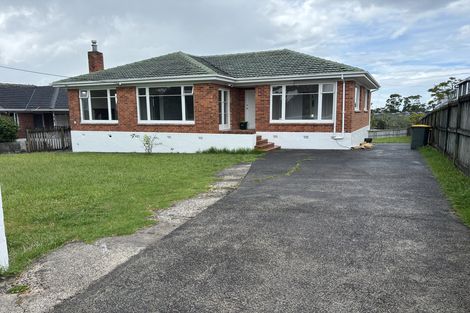 Photo of property in 34 Golf Road, New Lynn, Auckland, 0600