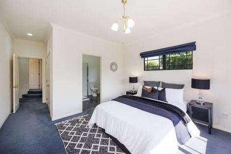 Photo of property in 12 Franklin Avenue, Hokowhitu, Palmerston North, 4410