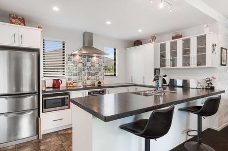 Photo of property in 7 Oak Crescent, Ashhurst, 4810