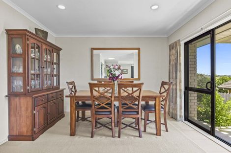 Photo of property in 8 Jelas Road, Red Beach, 0932