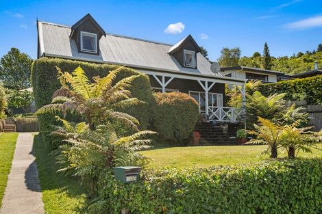 Photo of property in 108 Wakeman Road, Acacia Bay, Taupo, 3330