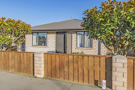 Photo of property in 1/191 Gayhurst Road, Dallington, Christchurch, 8061