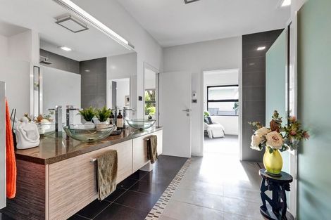 Photo of property in 208 Powderham Street, New Plymouth, 4310