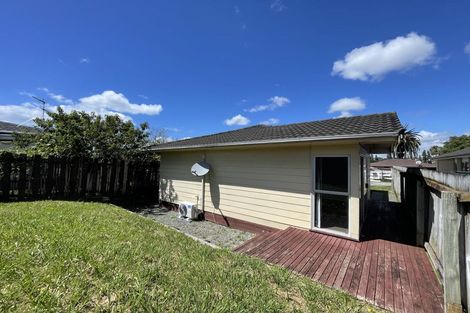 Photo of property in 59 Casuarina Road, Half Moon Bay, Auckland, 2012