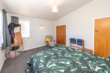 Photo of property in 18 Murch Place, Tawhero, Whanganui, 4500