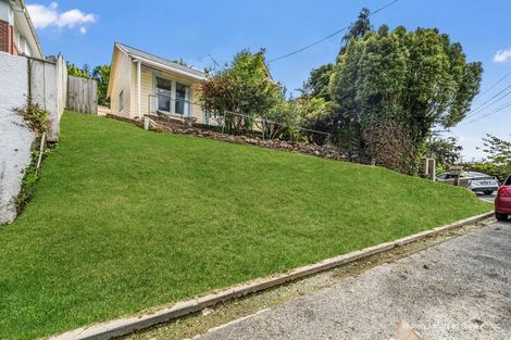 Photo of property in 22 Thomson Street, Lookout Point, Dunedin, 9011