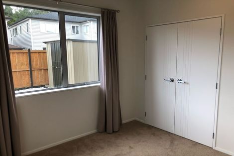 Photo of property in 20 Drumbuoy Drive, Flat Bush, Auckland, 2019