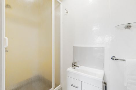 Photo of property in 42 Byron Street, Leamington, Cambridge, 3432