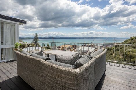 Photo of property in 8 Seapoint Road, Bluff Hill, Napier, 4110