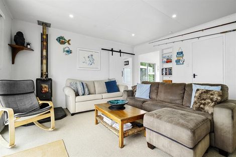 Photo of property in 17 Pukehina Parade, Pukehina, 3189