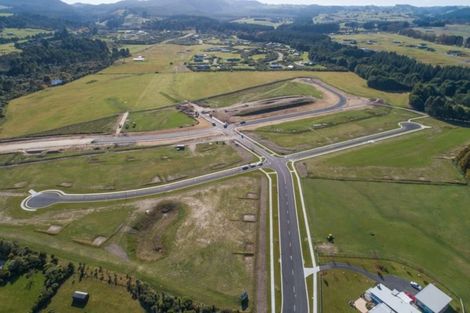 Photo of property in 3 Kahikatea Drive, Kinloch, Taupo, 3377