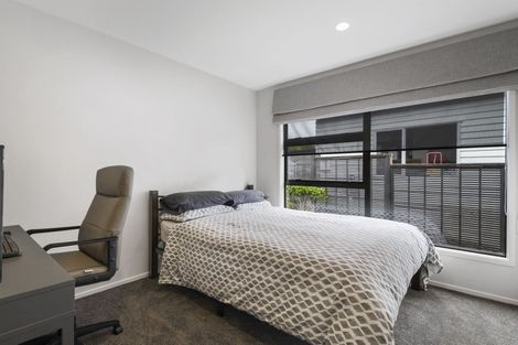 Photo of property in 216 Greenhithe Road, Greenhithe, Auckland, 0632