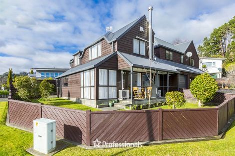 Photo of property in 69 Sunbrae Drive, Silverstream, Upper Hutt, 5019