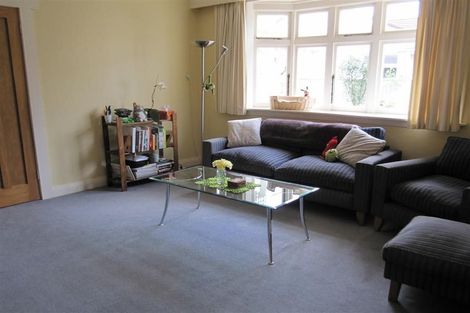 Photo of property in 38 Elmira Avenue, Hokowhitu, Palmerston North, 4410