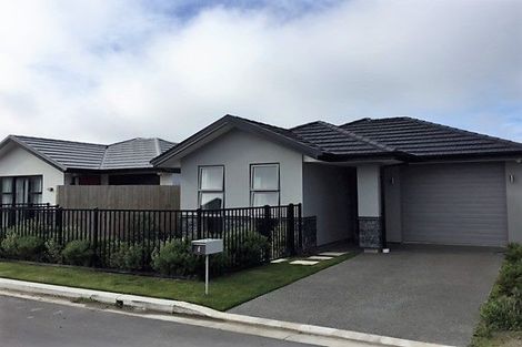 Photo of property in 6 Capil Court, Halswell, Christchurch, 8025