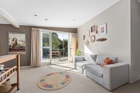 Photo of property in 52 Raukawa Street, Stokes Valley, Lower Hutt, 5019