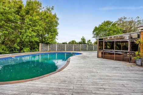 Photo of property in 2 Pikituroa Road, Normanby, Hawera, 4675