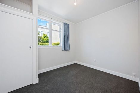 Photo of property in 2 Henry Street, Kilbirnie, Wellington, 6022