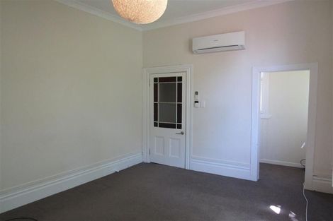 Photo of property in 72 Fairlie Terrace, Kelburn, Wellington, 6021