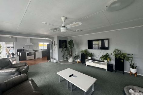 Photo of property in 1 Clyde Street, Tokoroa, 3420