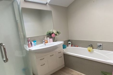 Photo of property in 21 Scoria Close, Pyes Pa, Tauranga, 3112