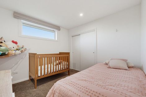 Photo of property in 4 Olearia Lane, Woodend, 7610