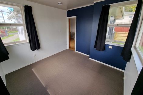 Photo of property in 37 Park Road, Western Heights, Rotorua, 3015