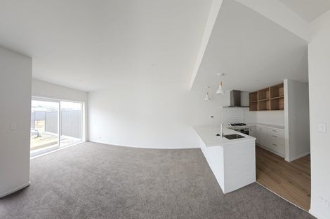 Photo of property in 81 Hokioi Drive, Kenepuru, Porirua, 5022