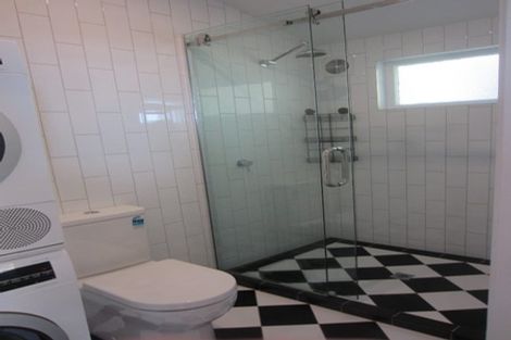 Photo of property in 2/139 Wadestown Road, Wadestown, Wellington, 6012