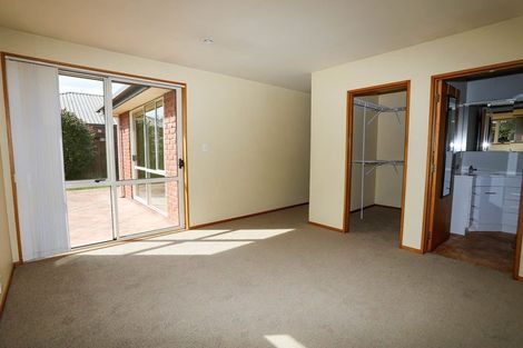 Photo of property in 187 Withells Road, Avonhead, Christchurch, 8042