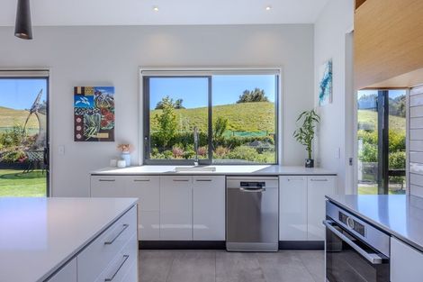 Photo of property in 87a Infinity Drive, Wanaka, 9305