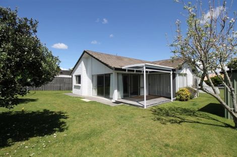 Photo of property in 34 Butley Drive, Farm Cove, Auckland, 2012