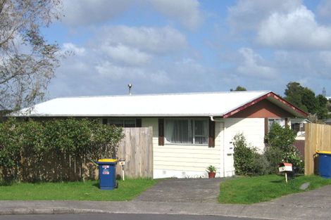 Photo of property in 20 Yule Place, Massey, Auckland, 0614