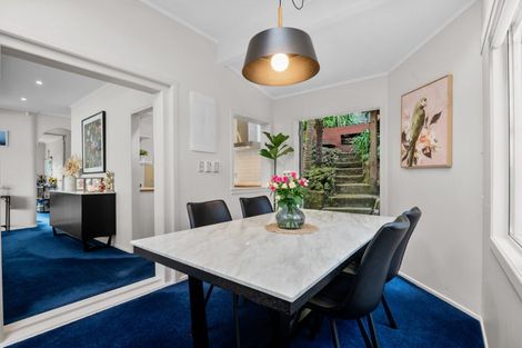 Photo of property in 59 Pohutukawa Avenue, Shelly Park, Auckland, 2014