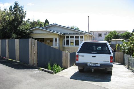 Photo of property in 65 Wellington Street, Nelson South, Nelson, 7010