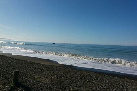 Photo of property in 19 South Crescent, Amberley, 7481