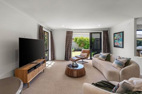 Photo of property in 9 Carrington Drive, Papamoa Beach, Papamoa, 3118