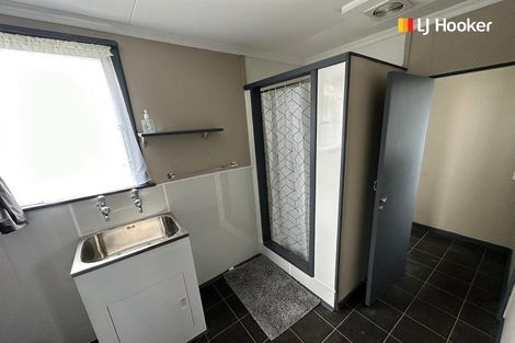 Photo of property in 255 Oxford Street, South Dunedin, Dunedin, 9012