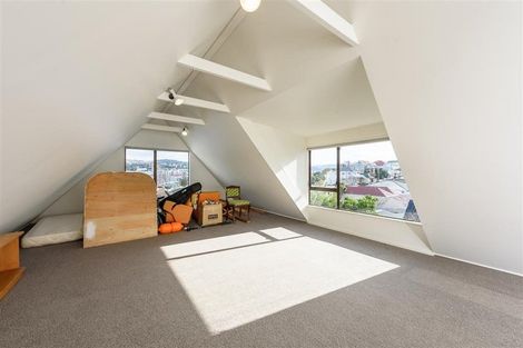 Photo of property in 6/51 Austin Street, Mount Victoria, Wellington, 6011