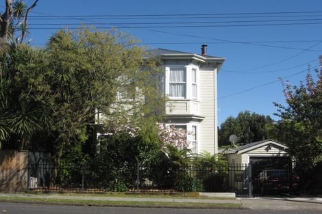Photo of property in 96 Liverpool Street, Whanganui, 4500