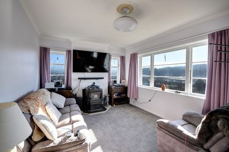 Photo of property in 14 Scotland Terrace, Green Island, Dunedin, 9018