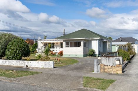 Photo of property in 35 York Street, Levin, 5510