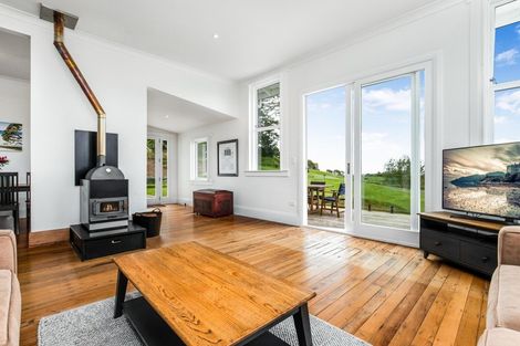 Photo of property in 154 Highridge Road, Clevedon, Papakura, 2582