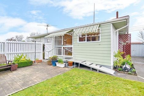 Photo of property in 2/1 Larkhill Place, Russley, Christchurch, 8042